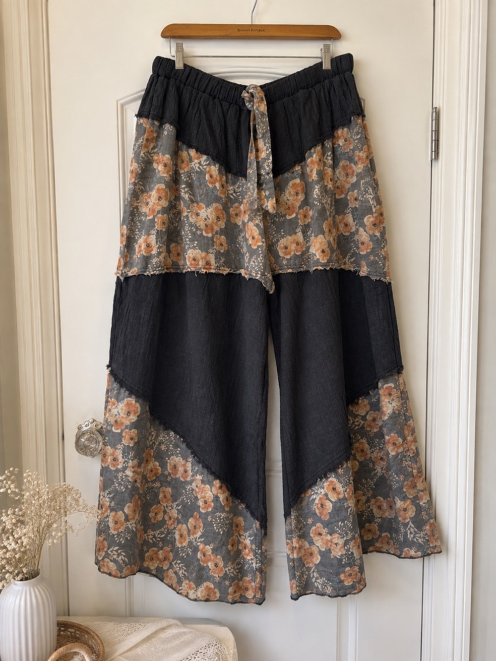 POL Size L Boho Floral Patchwork Tiered Wide Leg Pants